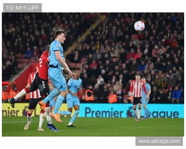 西汉姆联对阵昂热队的精彩对决即将上演球迷期待的巅峰之战