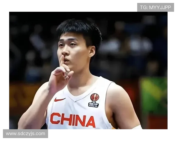 赵睿领衔新一代篮球明星崛起之路探索与挑战分析